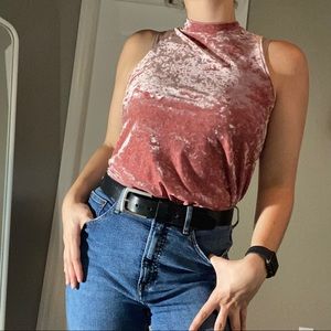 Pink Velvet Sleeveless Turtleneck